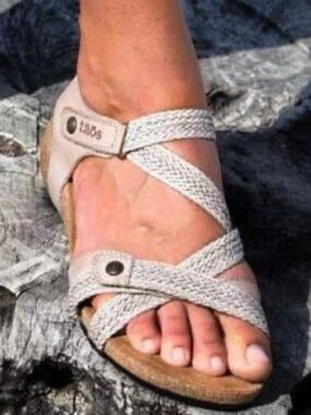 Taos Trulie Woven Leather Wedge Sandals  38 (7-7.5)